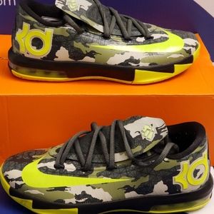 Nike KD 6 Camo Kids Size 3.5y